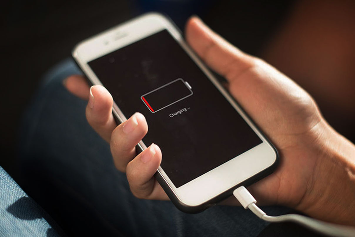۷ اشتباه رایج در مورد باتری تلفن هوشمند